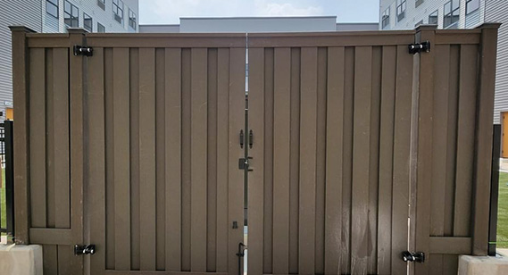 Photo of commercial fencing
